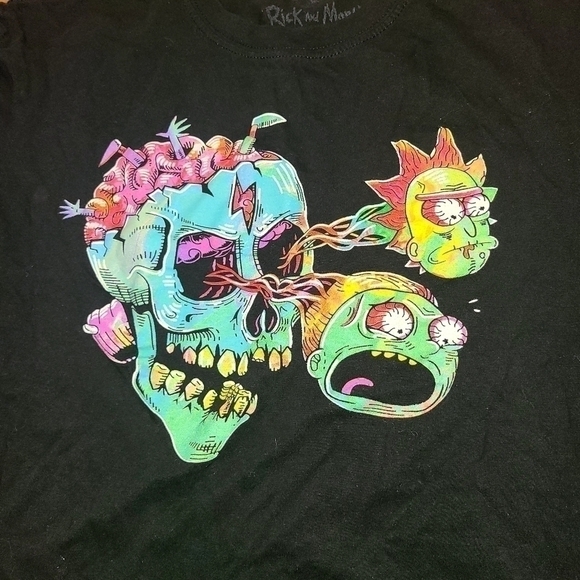 RICK and Morty t-shirt Sz M. 🙂 - Picture 2 of 3